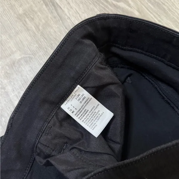•American Eagle• Black Distressed Jegging Jeans - Image 6