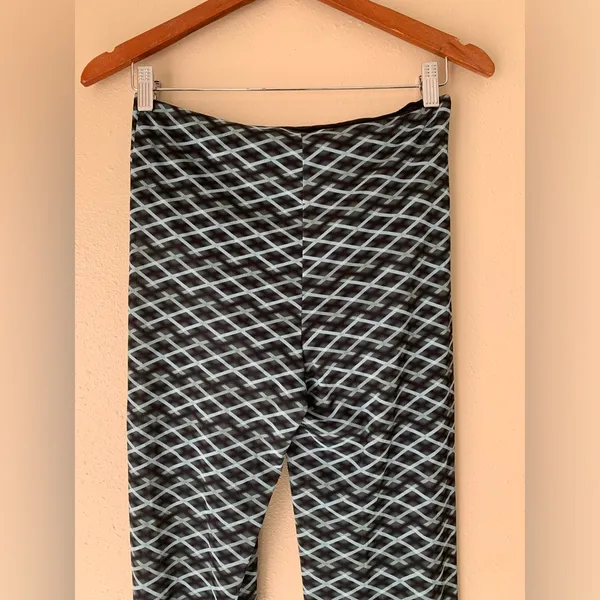 White Fox Boutique No Vacancy Mesh Dress Size Large in Aqua Argyle - Image 11