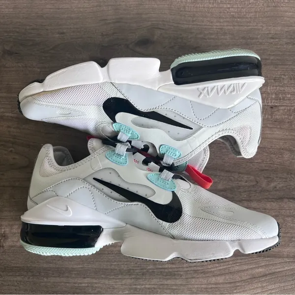 NIKE Women's Air Max Infinity 2 Shoe Size 7 #804 - Image 6
