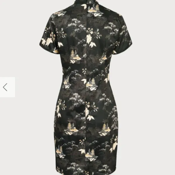 RIHOAS The Black Mandarin Collar Floral Cheongsam 22 - Image 7