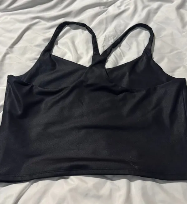 Abercrombie black crop top L - Image 3