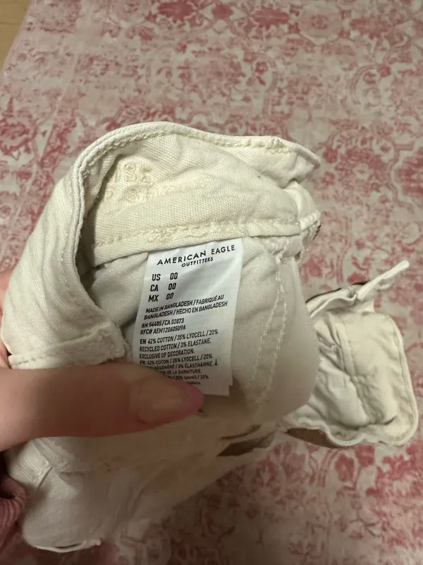American Eagle Outfitters Shorts - Image 3