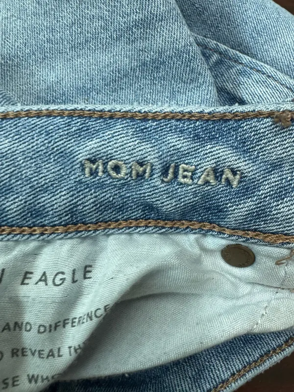 American Eagle Stretch Mom Jean Denim Jeans Size 14 - Image 8