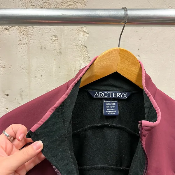 Arc'teryx Women's Bumbleberry Pink Full Zip Softshell Jacket Winter Large L Hike - Image 4
