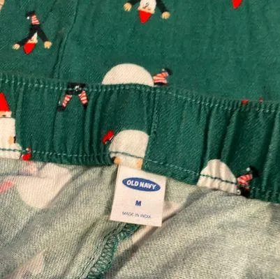 Old Navy Christmas Pajama Bottoms - Image 2
