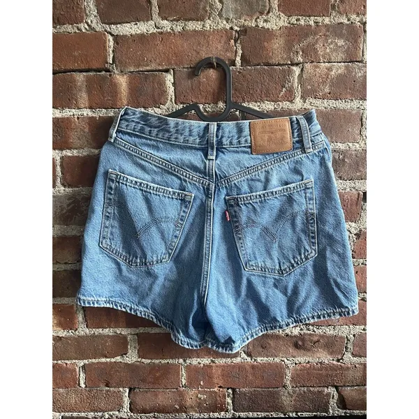 Levi's Women's Premium High Loose Shorts Jorts Size 26/2 - Image 8