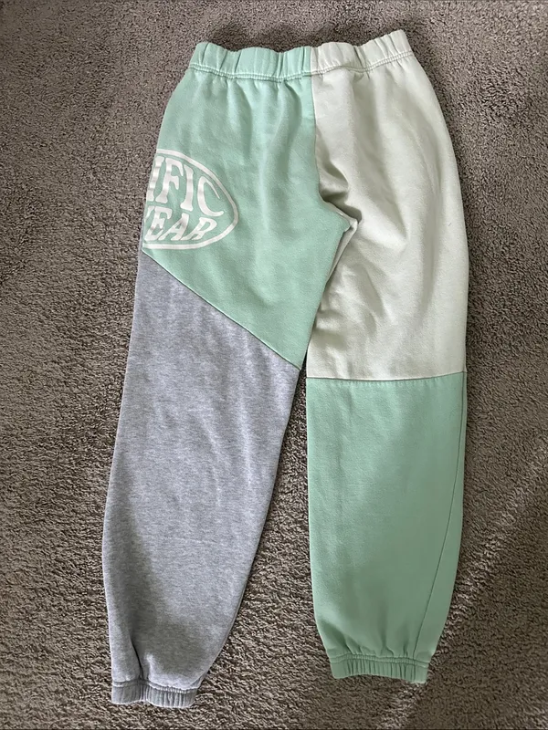 Pac Sun Colorblock Joggers in Mint Green and Light Gray - Image 3