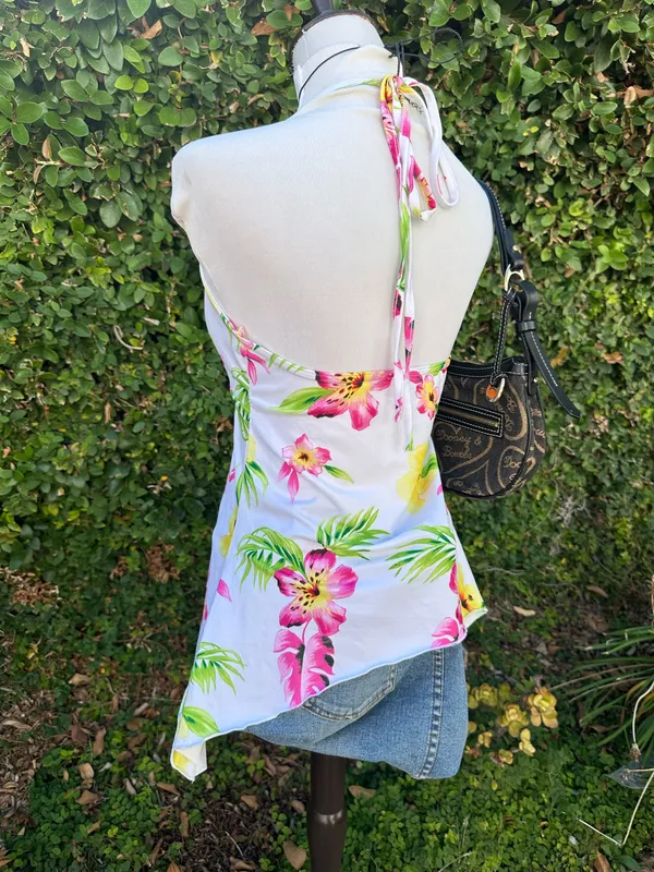 ✨Y2k floral halter top Multiple Size L - Image 2