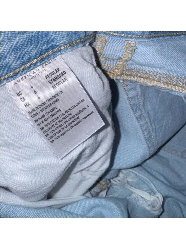 American Eagle Outfitters Mom Straight Jean Size 6 - Image 7