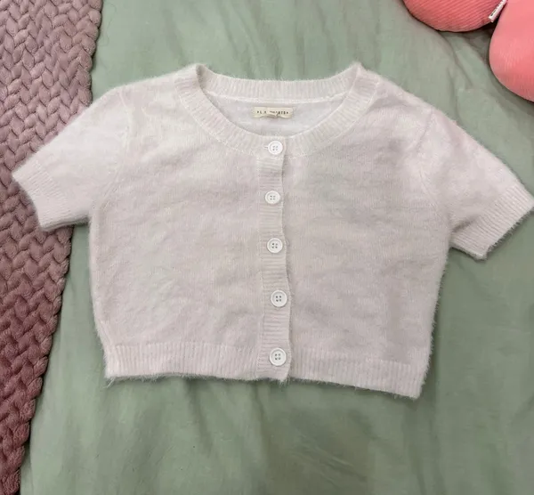 cute coquette super soft white button down top Size XS - Image 2