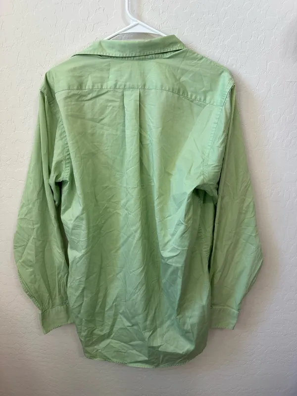 Chaps button up shirt size medium - Image 3
