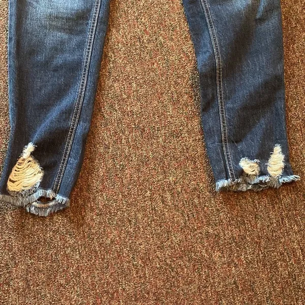 Kancan distressed jeans size 26‎ - Image 3