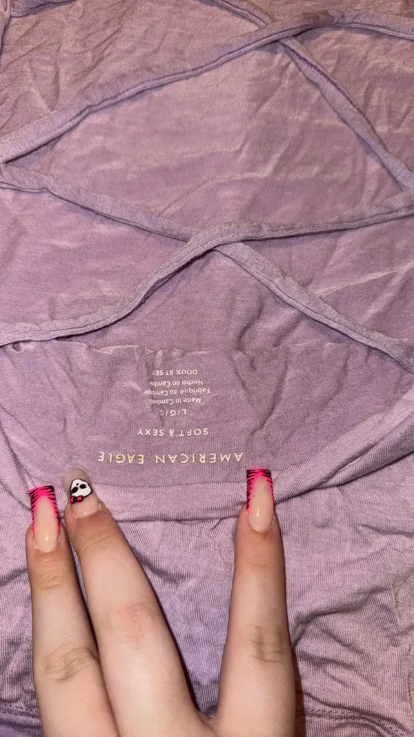 American Eagle Outfitters Soft & Sexy Tee - Image 3