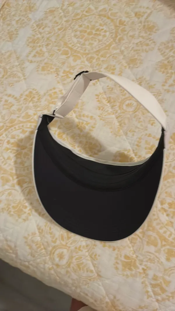 Nike Visor Hat White - Image 3