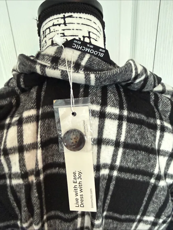 BloomChic Black and White Plaid Double - Image 2
