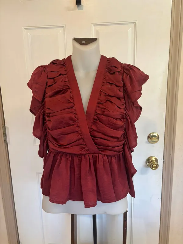 Large Entro solid burgundy ruched/ruffled peplum flutter sleeveless top. - Image 3
