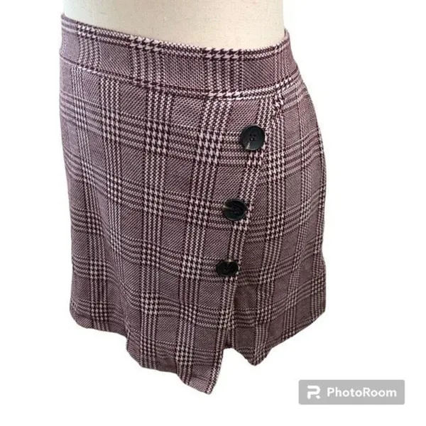 Altar'd State ✨Plaid Burgundy Mini Skort✨ - Image 3