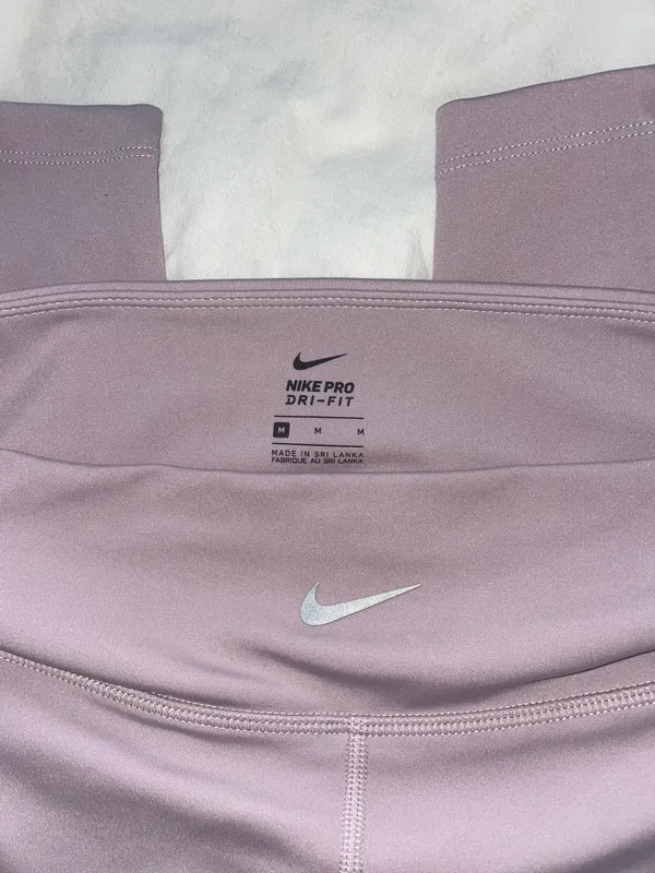 Nike leggings - Image 2