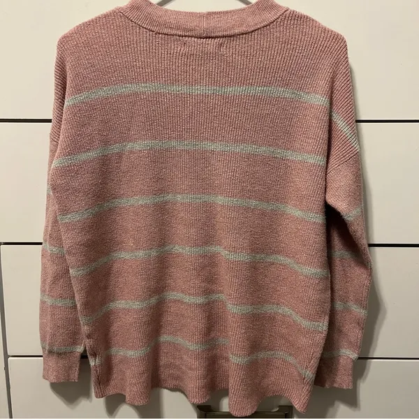 American Eagle Pink & Grey Stripe Sweater - Image 3