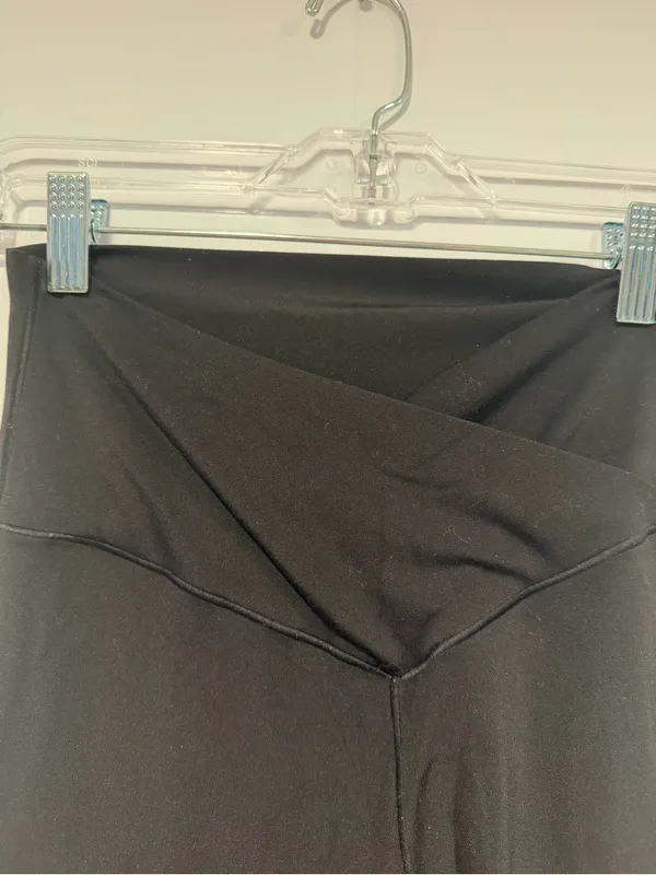 Black Flared Aerie crossover High-Waist Yoga‎ Pants - Image 3