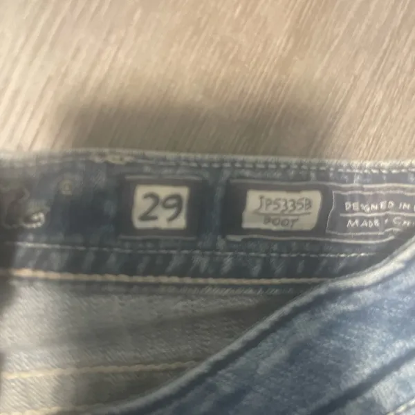 COPY - Gently worn Miss me jeans:).. light wash denim, boot cut - Image 3
