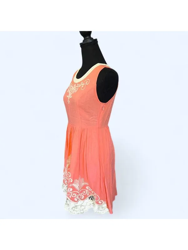 Altar’d State coral embroidered boho coquette lace trim mini dress size XS 🧡 - Image 5