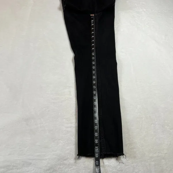 Levi's 70s High Straight Jeans Size 27 Raw Hem Grunge Whimsigoth Casual Classic - Image 10
