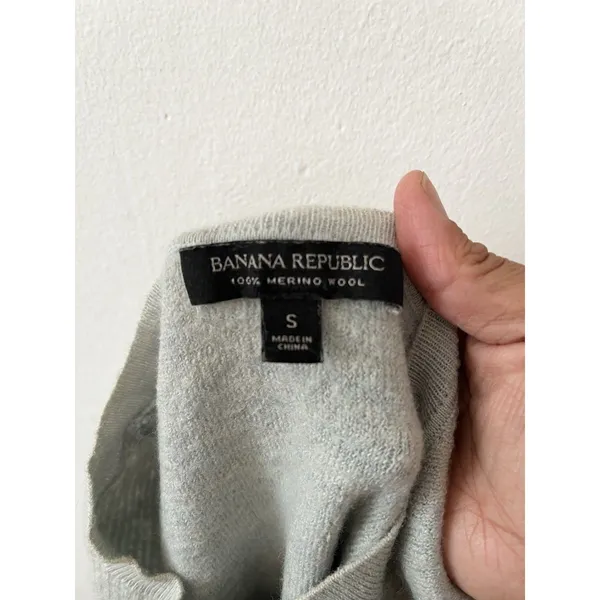 Banana Republic Merino Wool Sweater S Cropped Ribbed Preppy Academic w/stains - Image 3