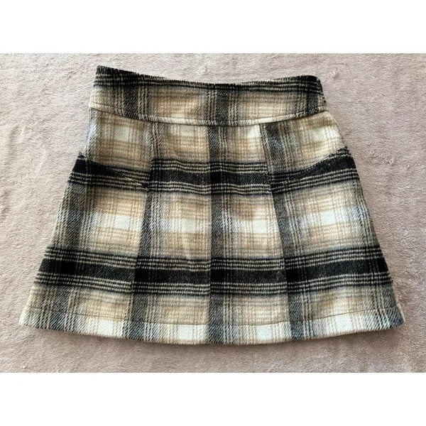 Free People Women's Ari Wrap Skirt Beige Black Plaid Mini‎ Belted Wool Size 2 - Image 6