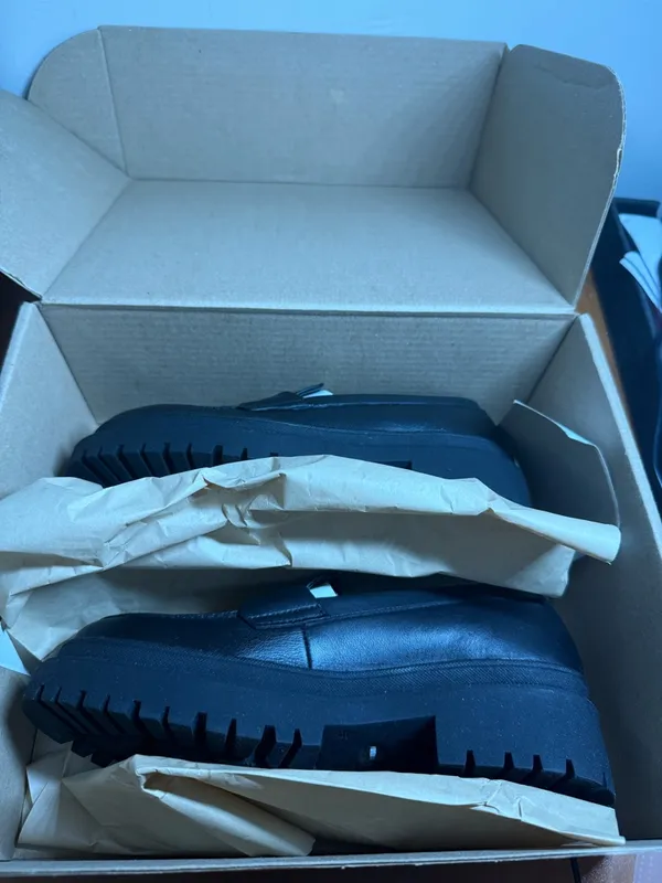 NIB Portland Leather Footwear Patina Zoe‎ Chunky Loafer Black Lug Dark Academia - Image 7