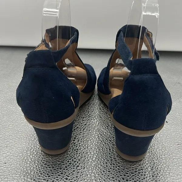 Earth Curvet navy wide wedge sandal size 7D - Image 5