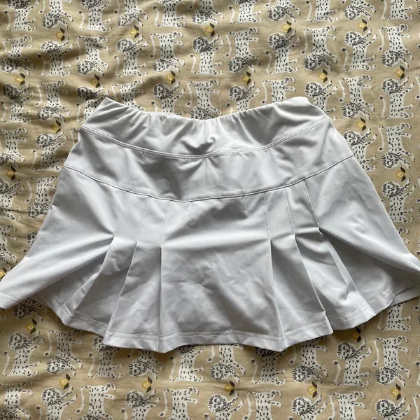 White Tennis Skirt Size XS - Image 2