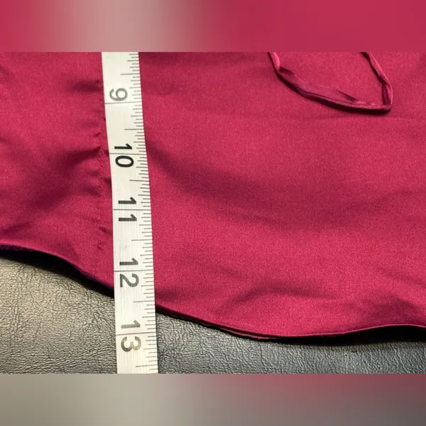 Altar'd State Satin Burgundy Crop Top size Large - Image 9
