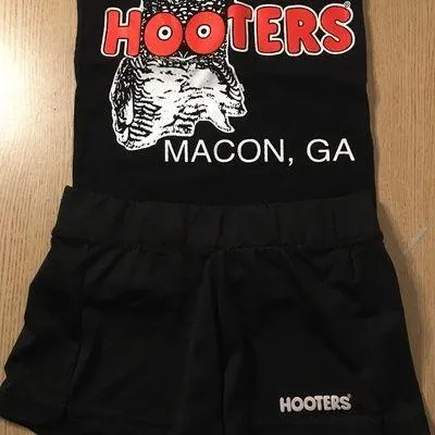 B27 #3 Hooters Girl Worn Uniform Tank/Shorts from Macon Georgia Size Xs/Xxs - Image 3
