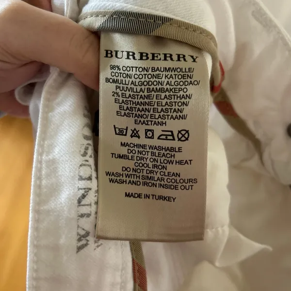 Burberry Brit Windsor Bootcut Flare White Y2K Jeans - Image 6