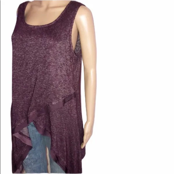 Rock & Republic asymmetrical hem tank - Image 2