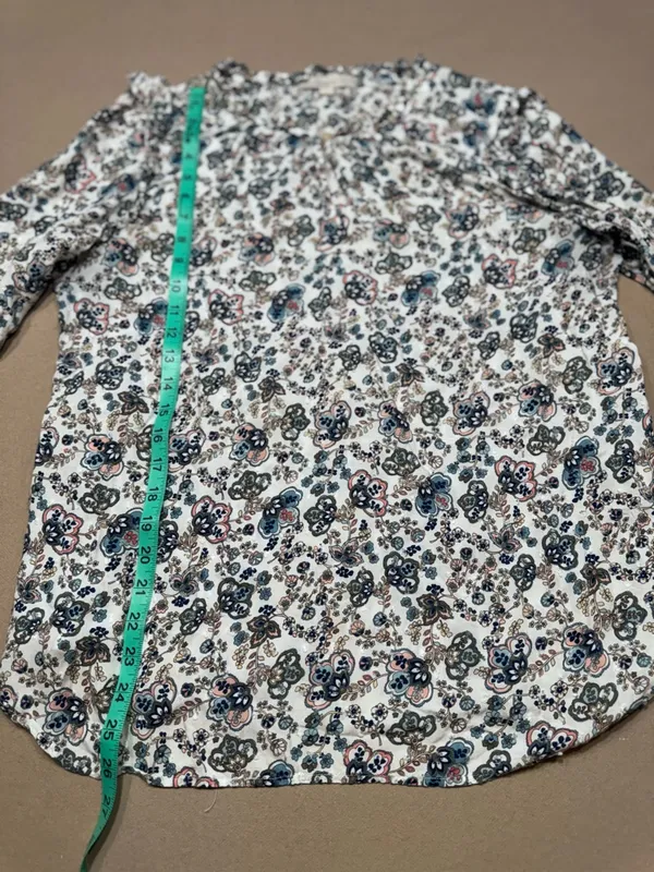 LOFT Cream Floral Ruffle-Neck Long Sleeve Blouse with Blue and Pink Accents - Image 4