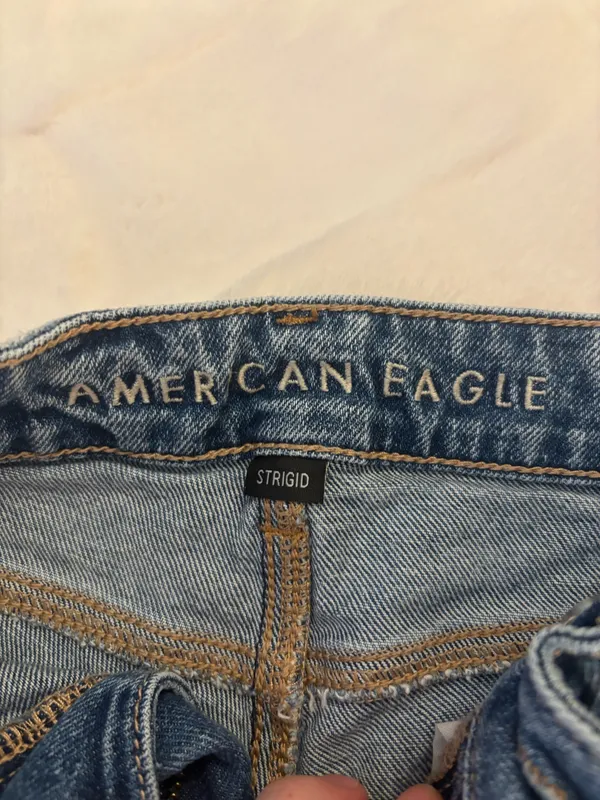 American Eagle Shorts - Image 4