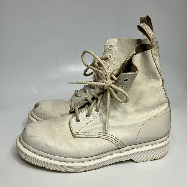 Dr. Martens 1460 Pascal‎ Mono lace up boots white off white size 7 - Image 4