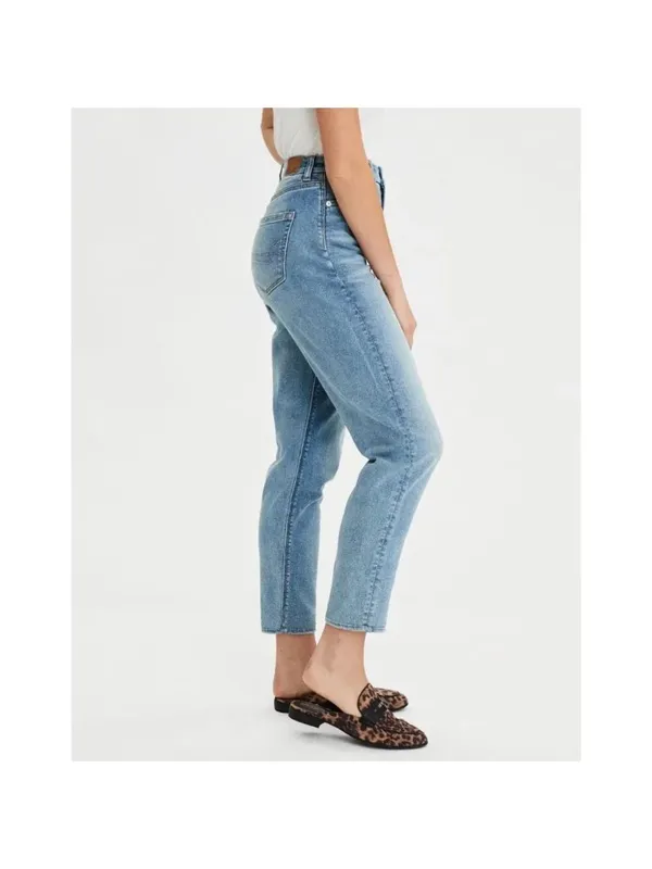 American Eagle Stretch Straight Leg Mom Jeans Medium Wash Denim Tapered Size 4 - Image 3