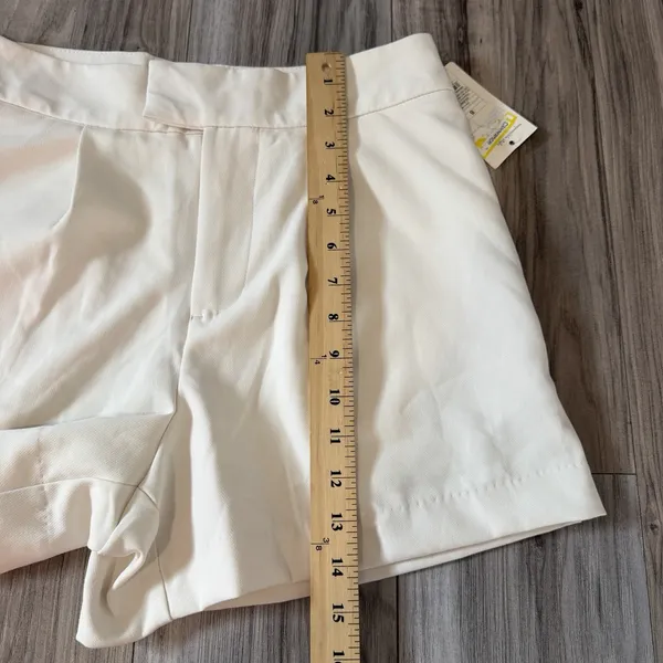A New Day Women’s Shorts Size 8 White/ Ivory Stretch High Rise Dress Shorts NWT - Image 8