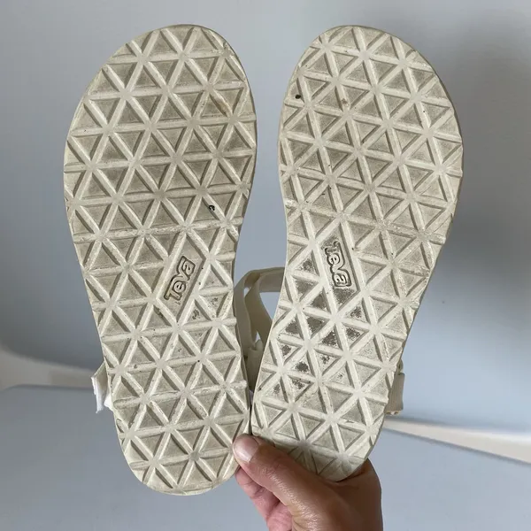 Teva Original Universal Sandals White Cream Gorpcore Outdoor Hiking Size 8 - Image 8
