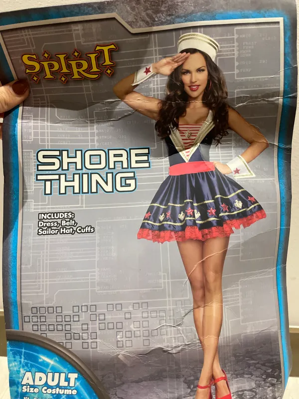 costume - Image 3