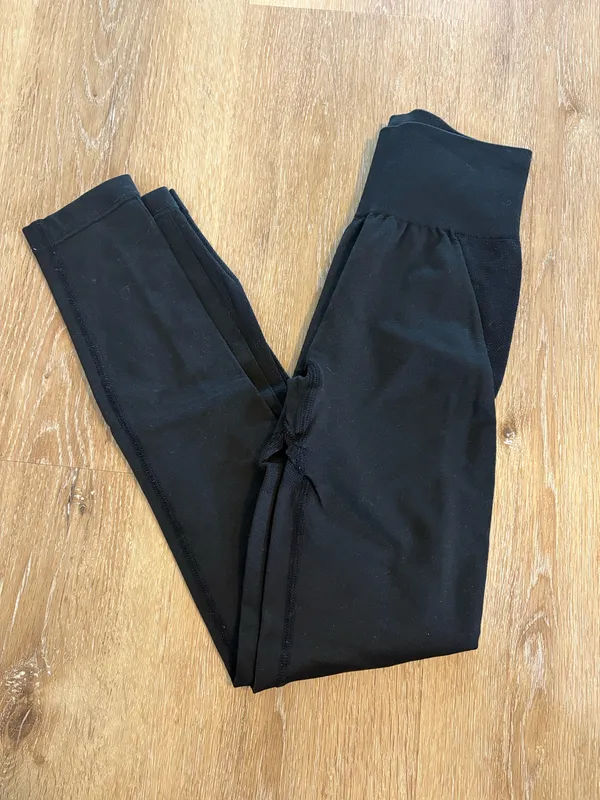 Gymshark Black High Waisted Athletic Leggings - Image 3