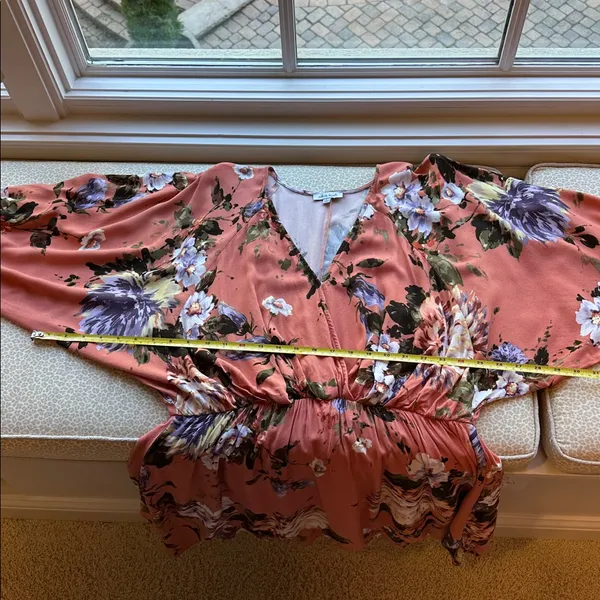 White Birch Coral Peach with bold florals 2 tier dress balloon sleeves size L - Image 7