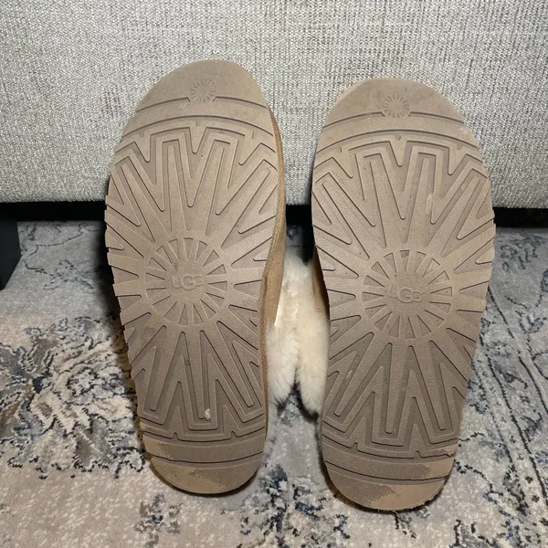 UGG Disquette Platform Slipper - Image 12