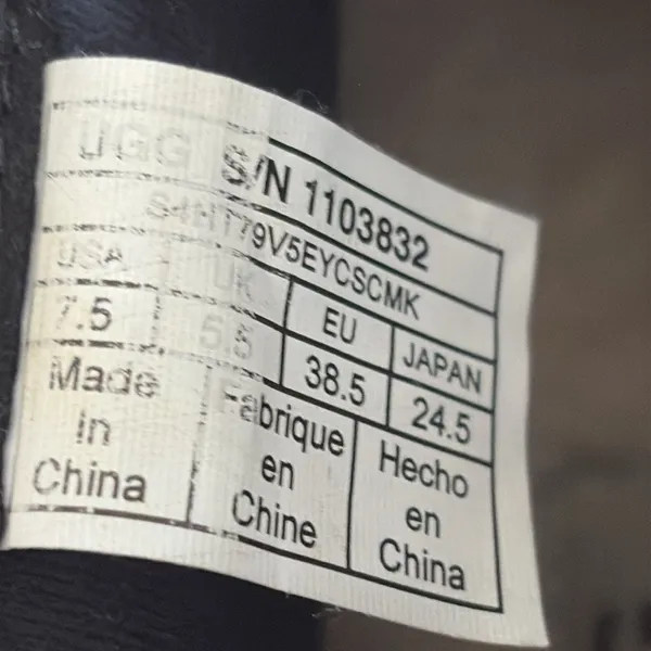 Ugg Attell Black Waterproof Leather Bootie‎ Side Zip Wool Lining Size 7.5 - Image 11