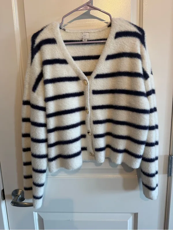 a new day Cream Fuzzy Striped V-Neck Button Cardigan - Image 2