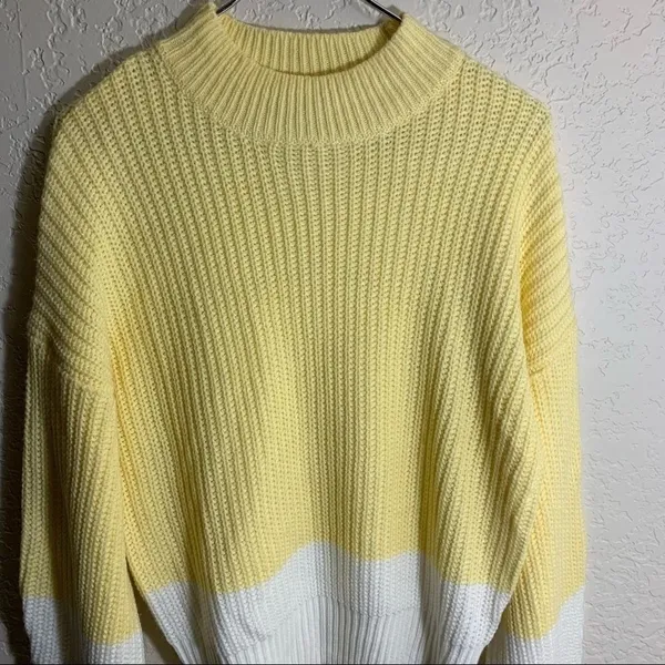 GB Sweater Yellow M Women Colorblock Ribbed Knit Mock Neck Casual - Image 4