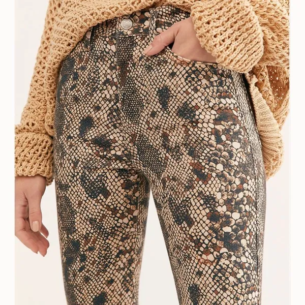 COPY - NWT We The Free Raw High Rise Printed Jeggings - Image 10